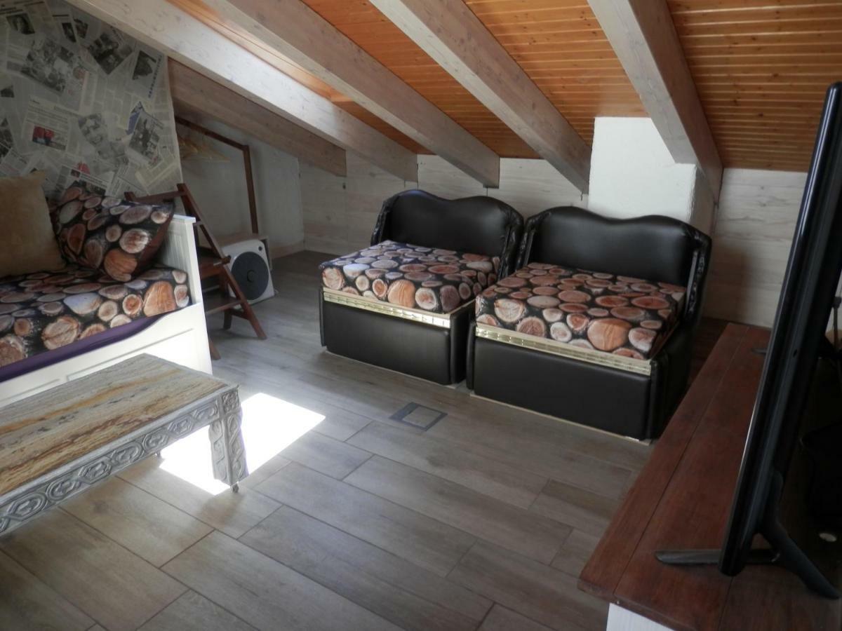 Apartmán Buhardilla Casco Historico Burgo Exteriér fotografie